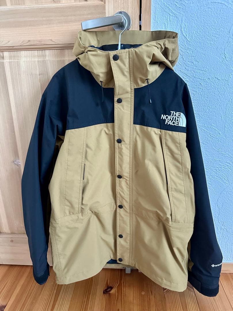 the north face マウンテンライトジャケット　ブリティッシュカーキ