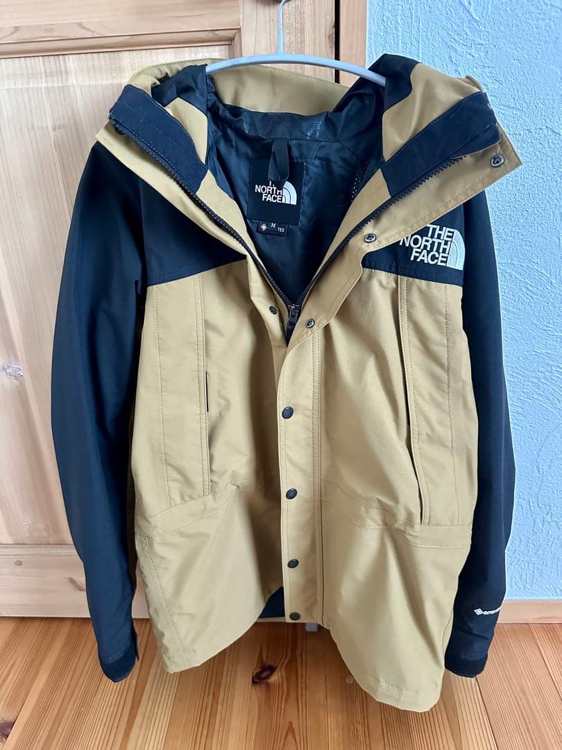 the north face マウンテンライトジャケット　ブリティッシュカーキ