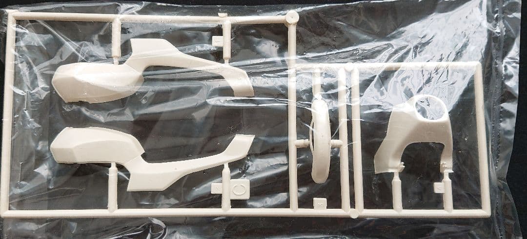 ロ*ー様 CBX４００F インテグラ 1/15 未使用 希少 プラモデル 箱傷み