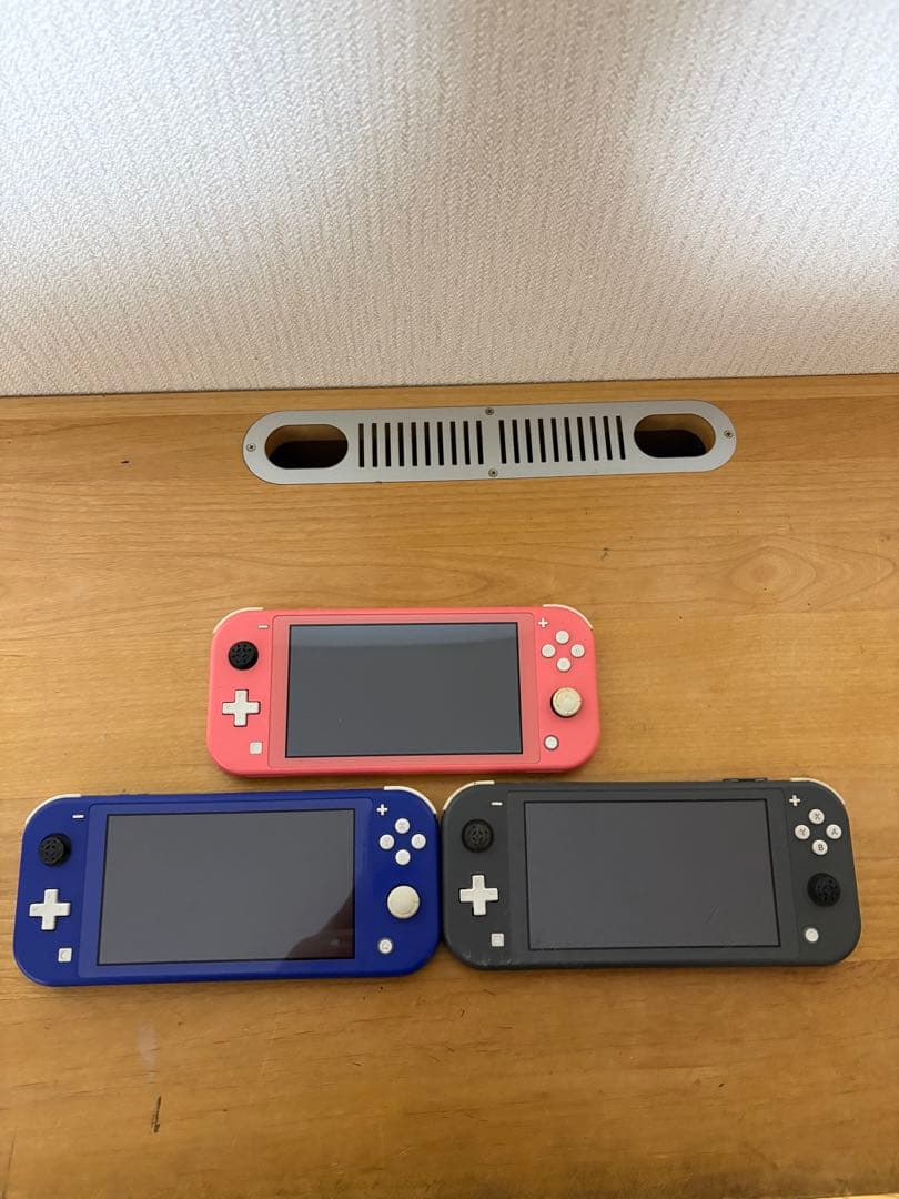 【ジャンク品】Nintendo Switch Lite本体3台