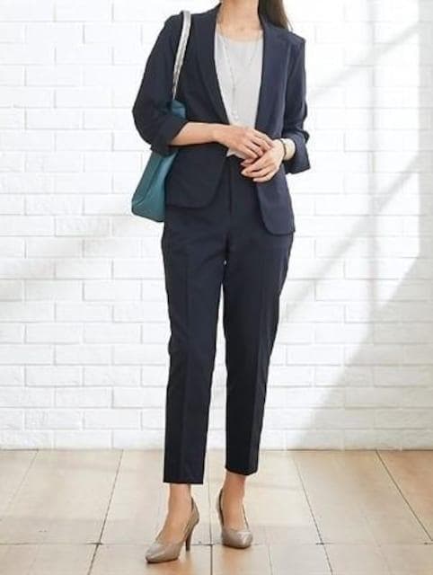 新品☆13号L紺系♪うす手9分丈テーパードパンツスーツ♪少しわけあり〇G191