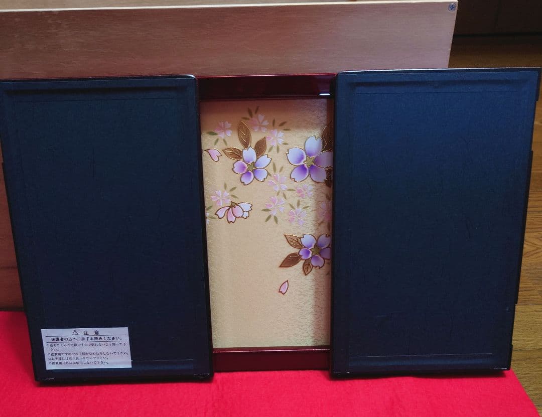 雛人形　屏風、台、毛氈