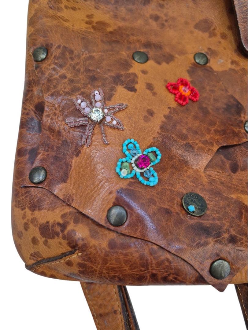 アルベロベロ ALBEROBELLO ビーズ刺繍 レザーバックパック