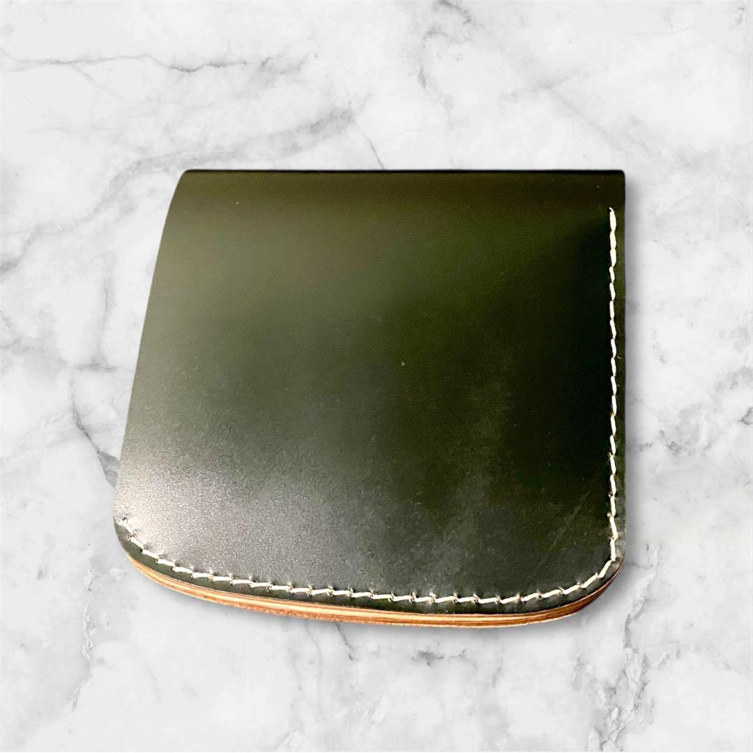 二つ折り財布　コードバン