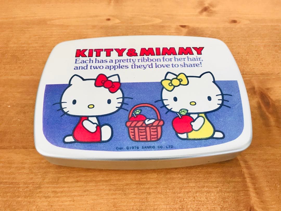 【当時物/レア】サンリオ　ハローキティ　弁当箱　昭和レトロ