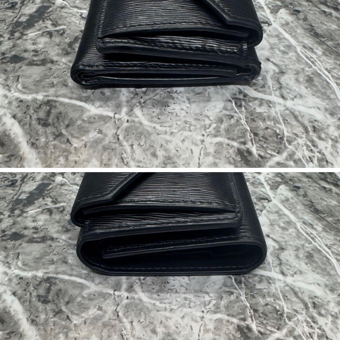 RFID搭載/美品✨プラダ　三つ折り財布　金ロゴ　サフィアーノ　ヴィッテロ 黒