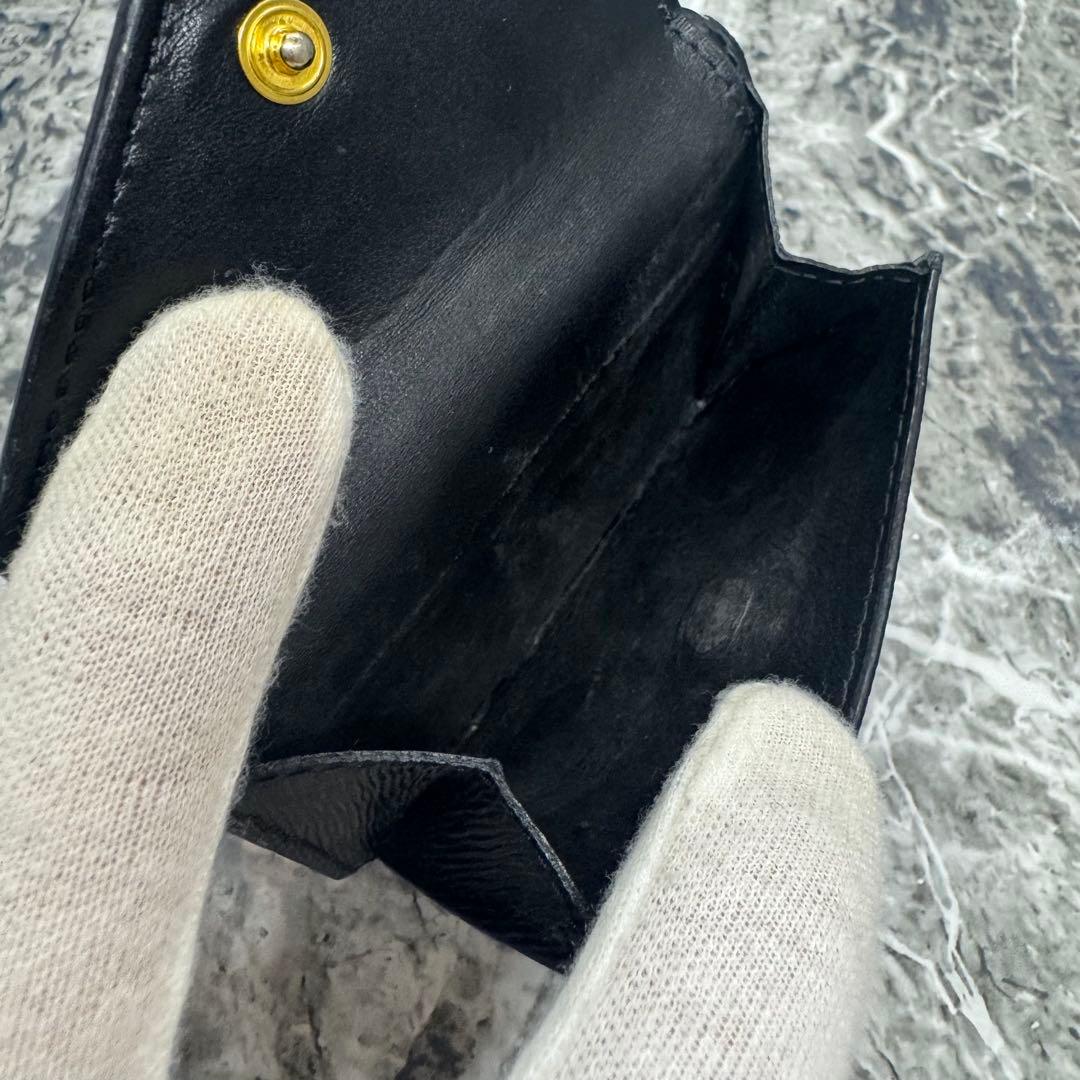 RFID搭載/美品✨プラダ　三つ折り財布　金ロゴ　サフィアーノ　ヴィッテロ 黒