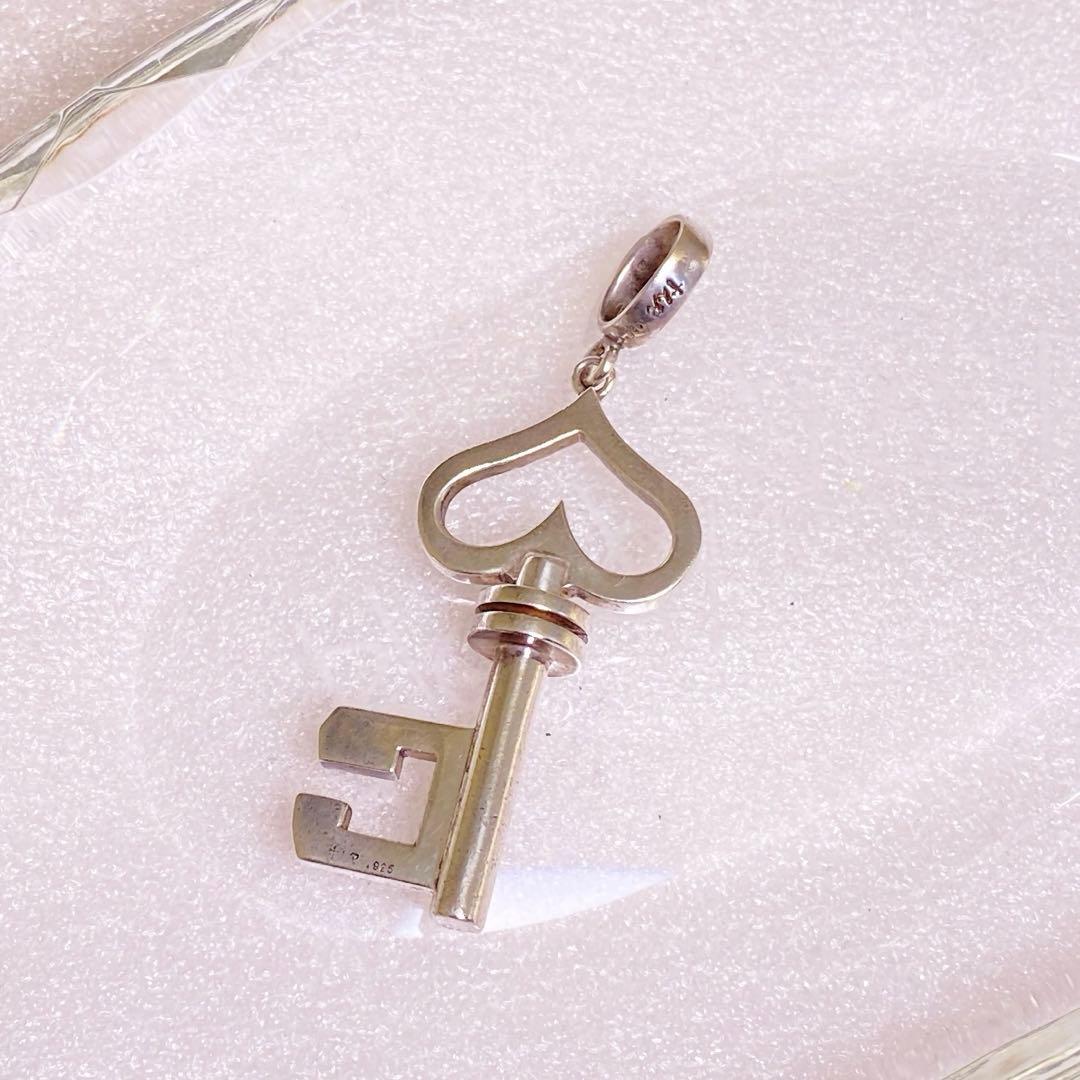 2点セット　ローリーロドキン キーネックレス　ラブアンドヘイト