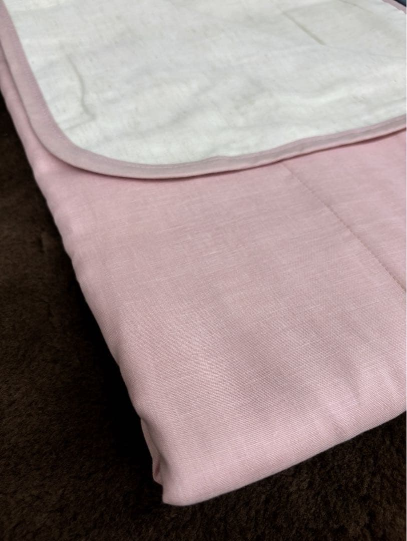 新品・未使用 ロフテーガーゼケット(訳あり) 希少品(ピンク) 1枚