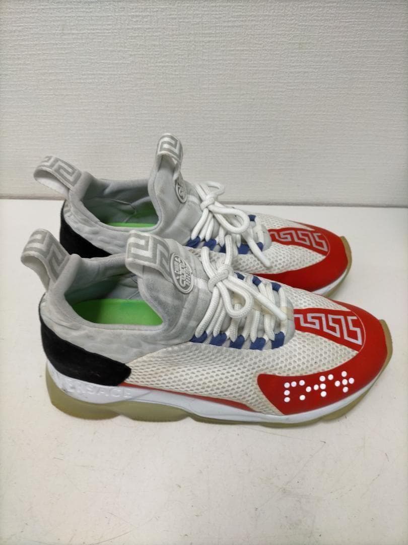 ヴェルサーチ　チェーンリアクション スニーカー 白×灰色 　251121-7Y