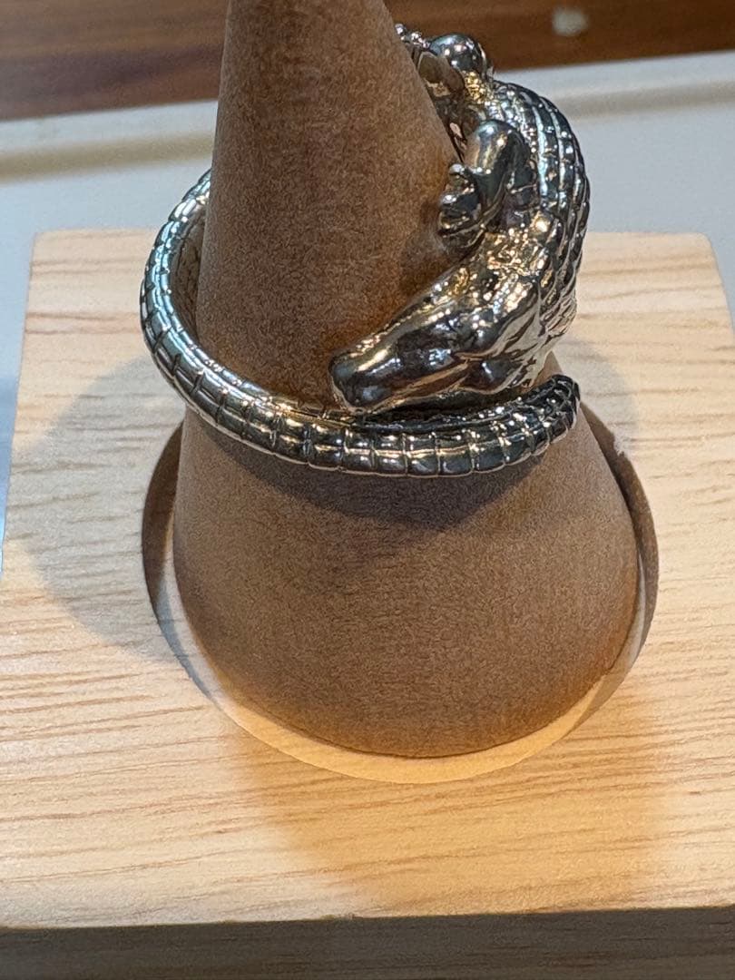 シルバー製 ワニ型リングペアリング