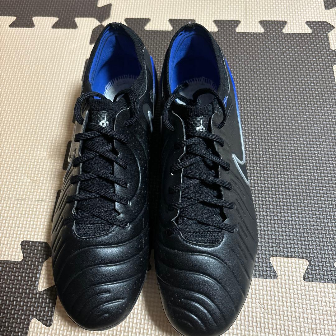 ナイキサッカースパイク　ティエンポ10