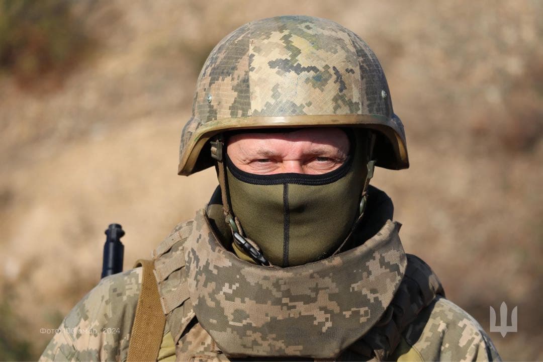 軍　Kaska-2Mヘルメット　最終値下げ