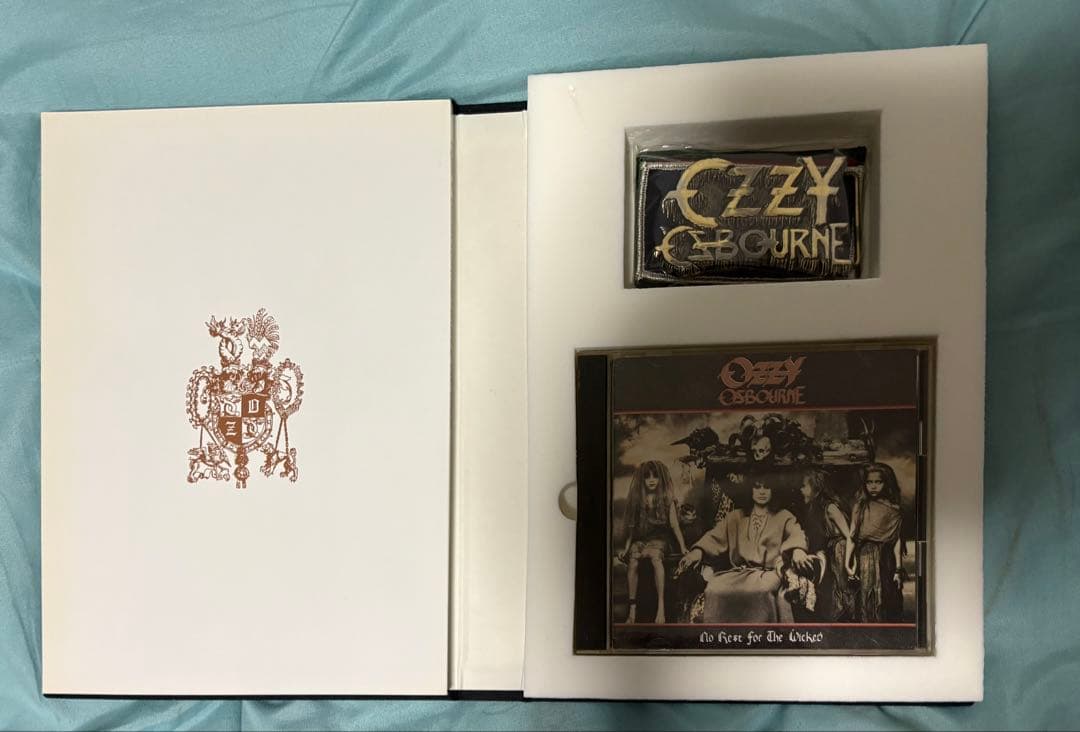 BIBLE OF OZZ /OZZY OSBOURNE/Tシャツ