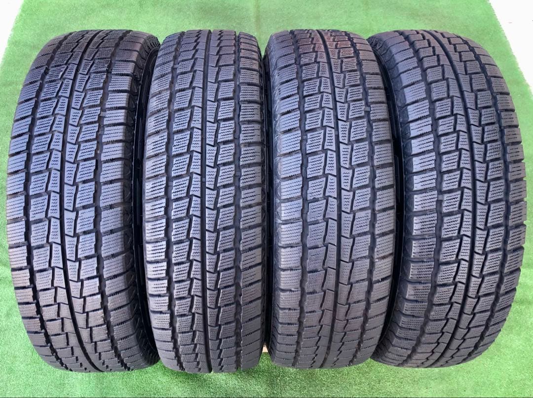 195/80 R15 107/105L スタッドレスタイヤ2024年