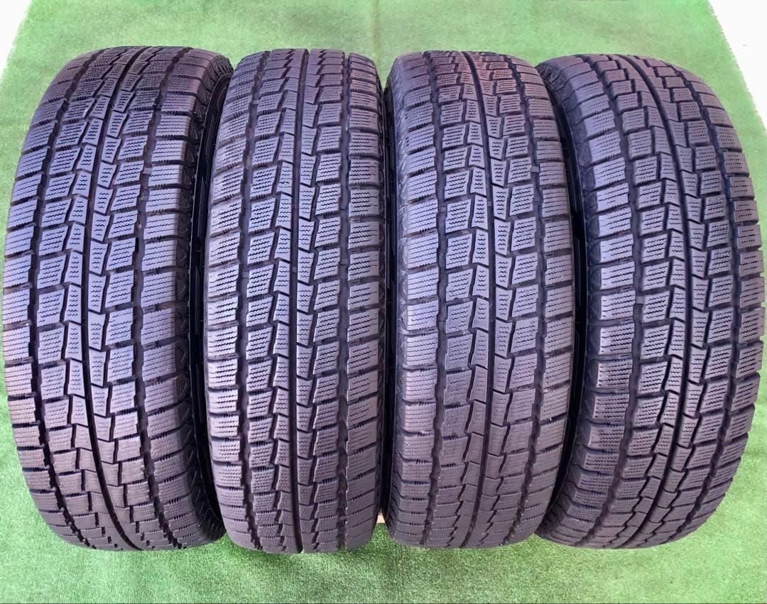 195/80 R15 107/105L スタッドレスタイヤ2024年