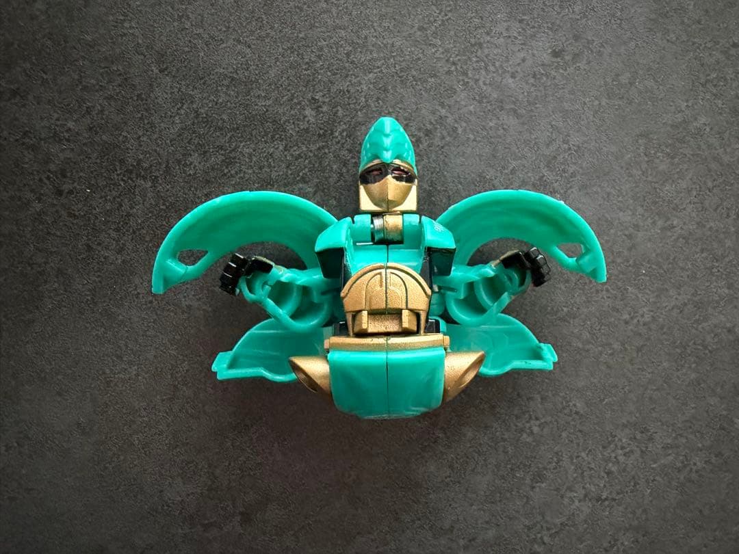 M*i様 爆丸 カード付き 7個 セット売り