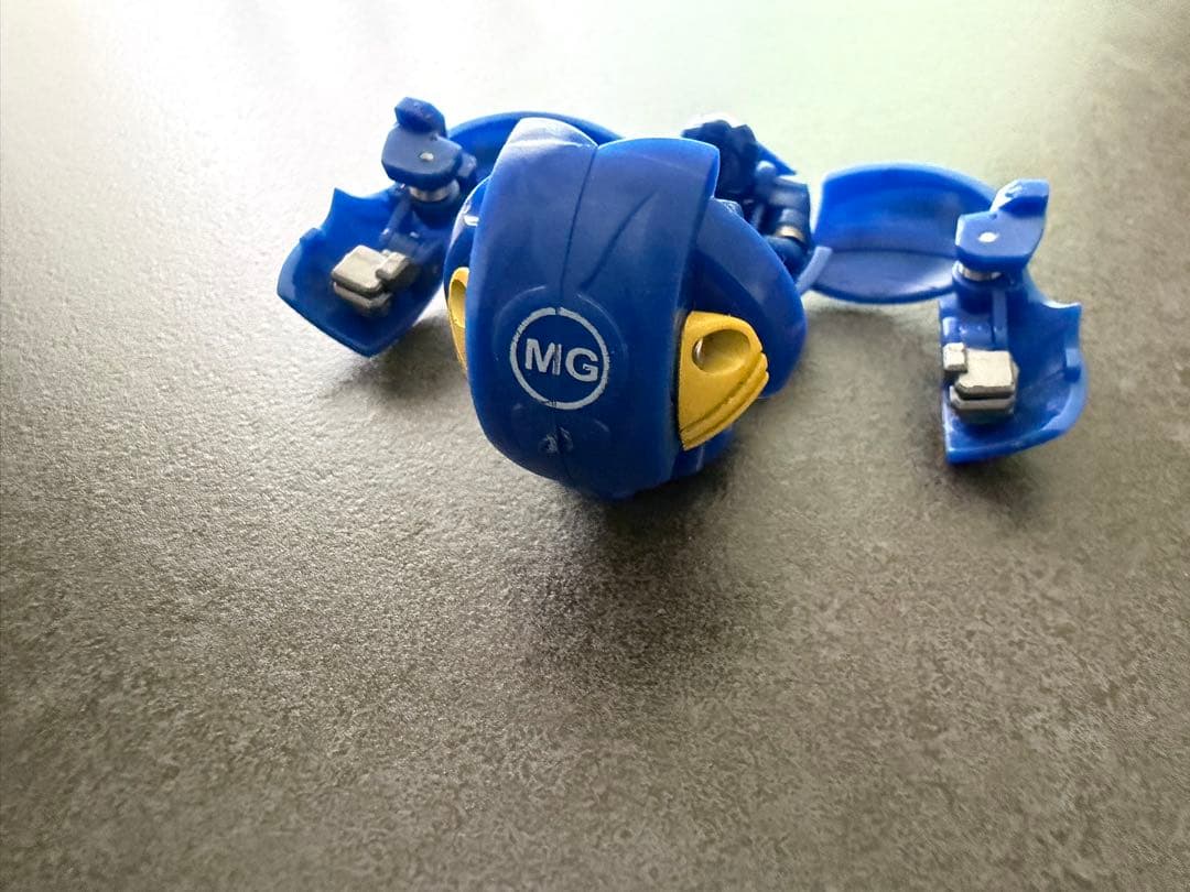 M*i様 爆丸 カード付き 7個 セット売り