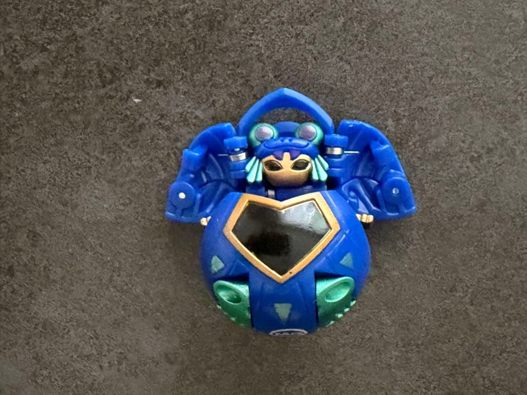 M*i様 爆丸 カード付き 7個 セット売り