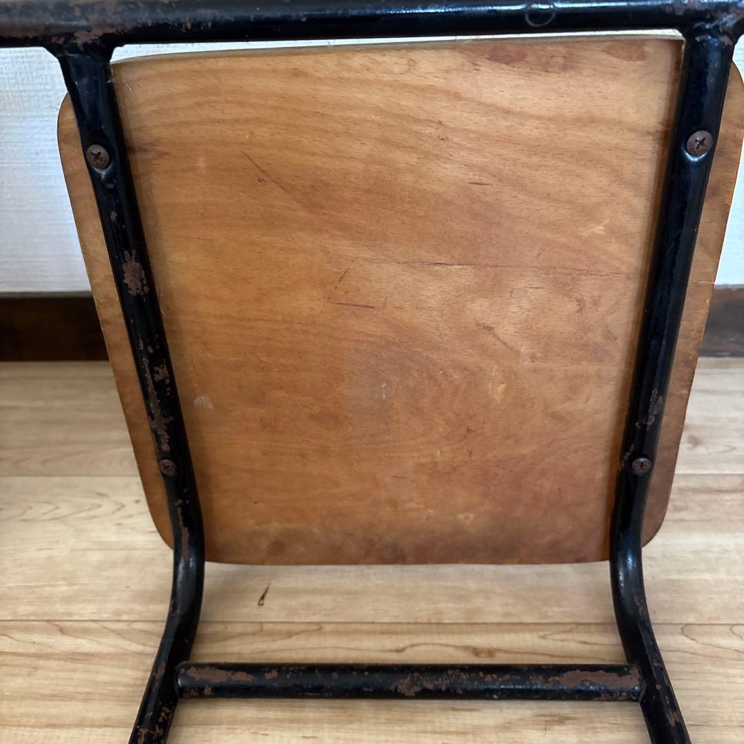 懐かしい幼稚園の椅子2脚セットアンティーク