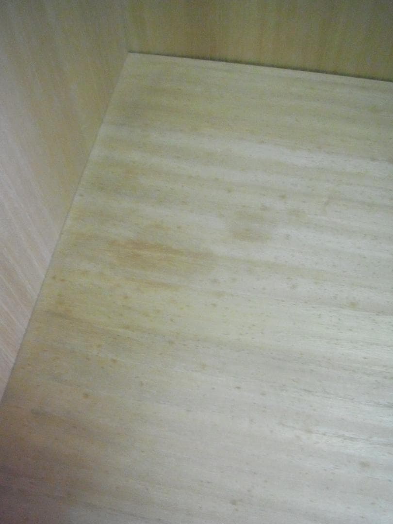 「新古品」ワードロープ・正面サクラ無垢材