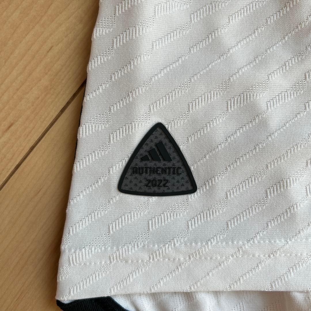 正規品新品日本代表22/23アウェイオーセンティックユニフォームJP XLサイズ