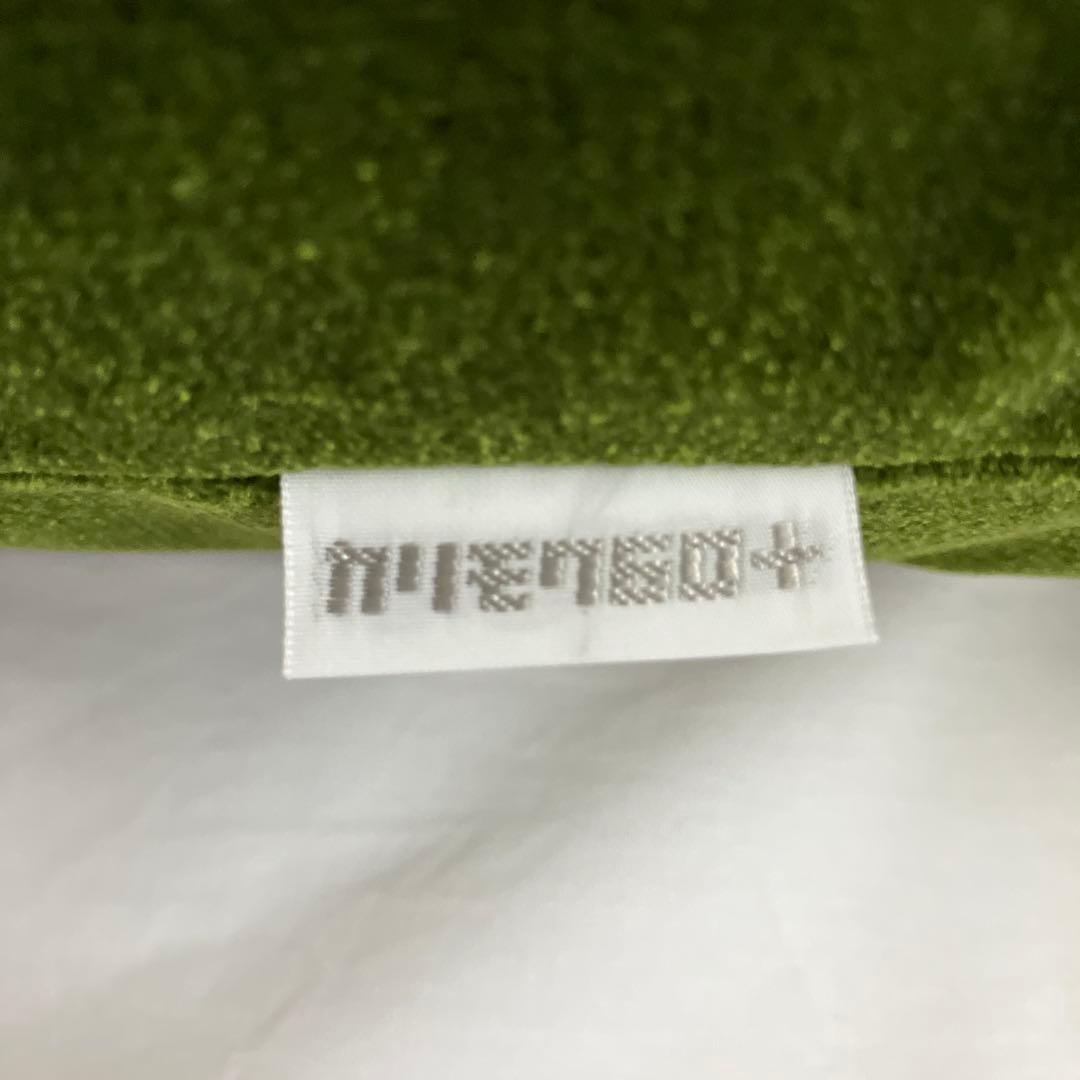 カリモク60　ロビークッション　モケットグリーン