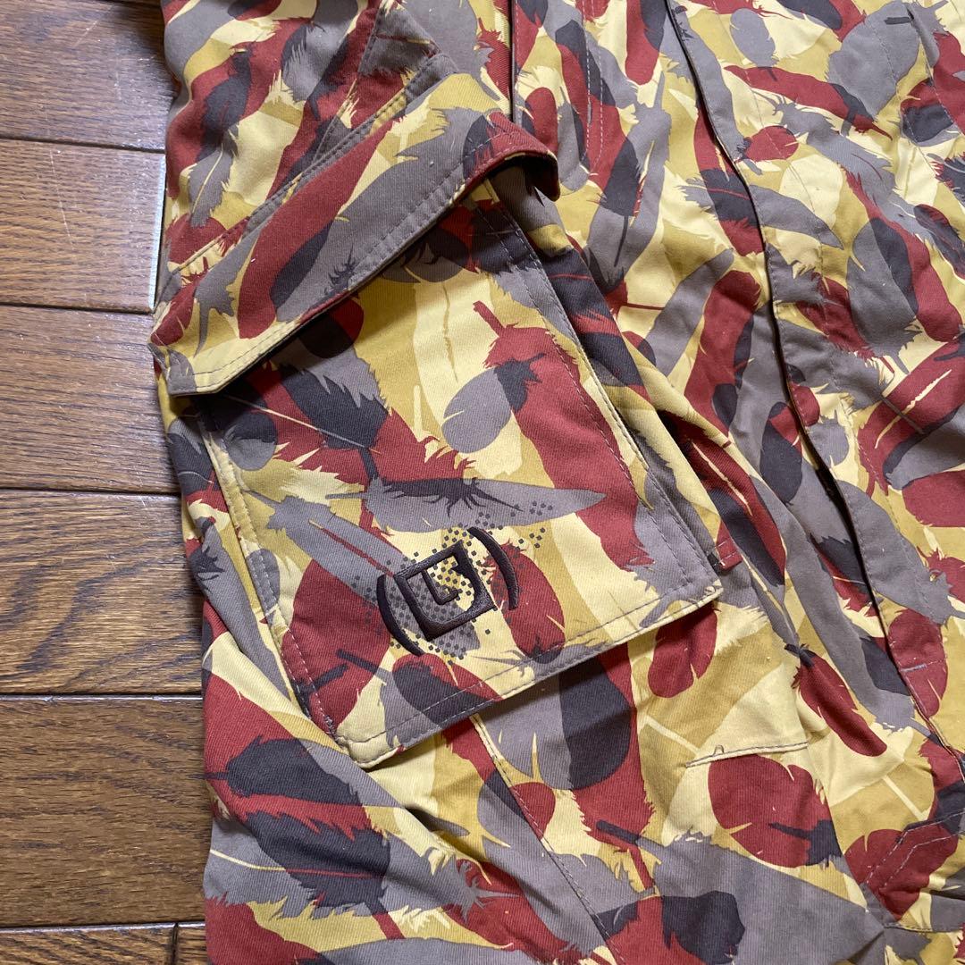 バートン　スノーボードウェア ミディアム　マルチカモフラージュ