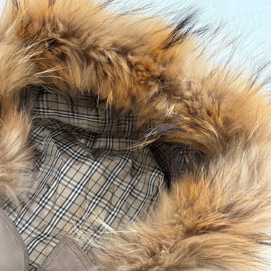 バーバリーブルーレーベル　フード付き中綿コート　ノバチェック　トグル　カーキ　L