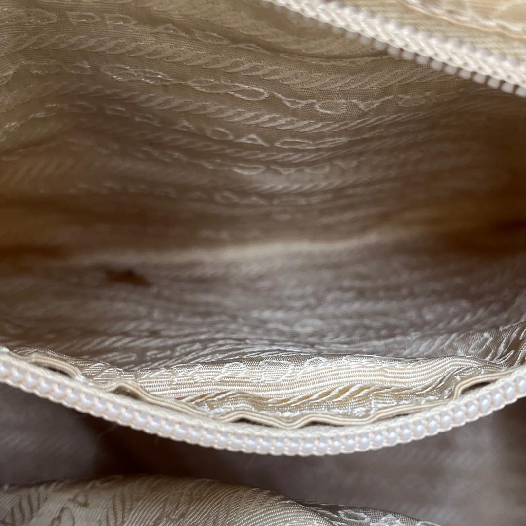 プラダ　PRADA リュック バックパック 三角ロゴプレート 白タグあり