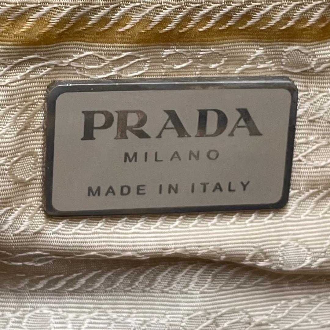 プラダ　PRADA リュック バックパック 三角ロゴプレート 白タグあり