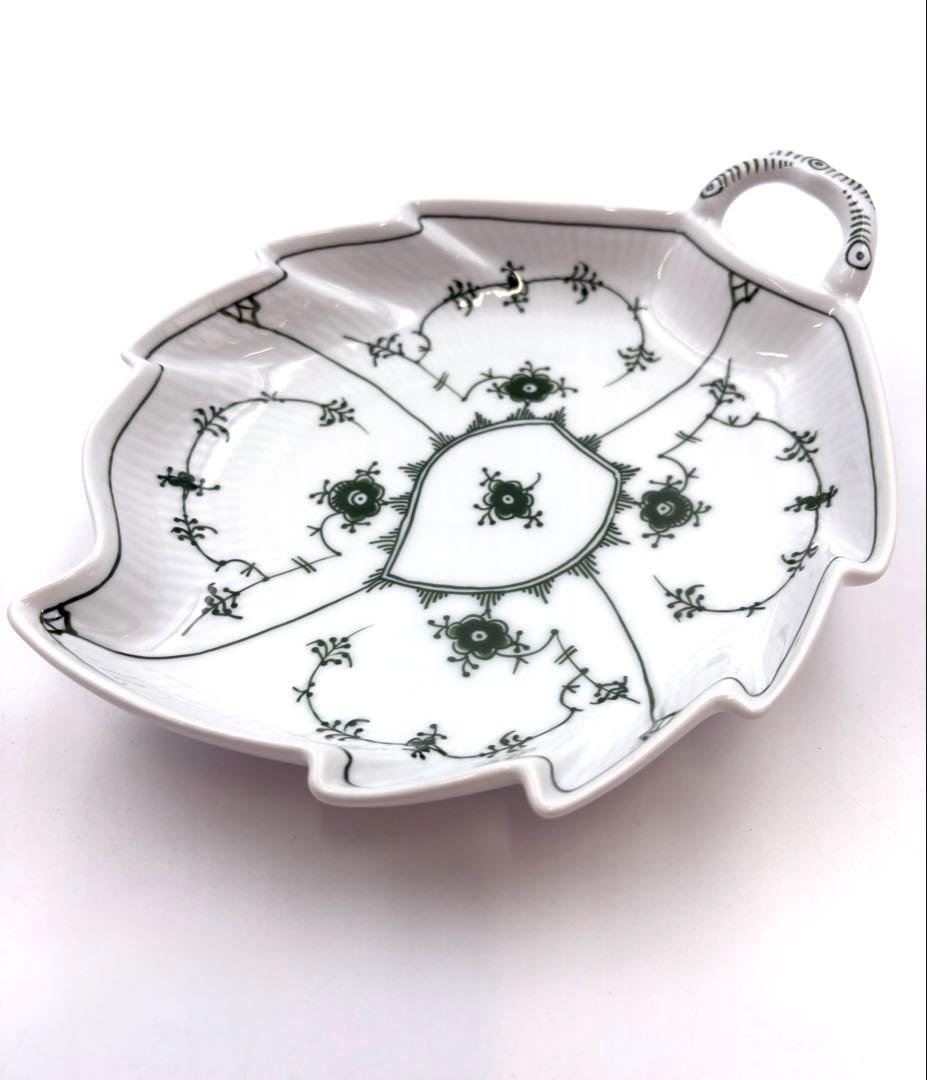 【希少】未使用保管品 ロイヤルコペンハーゲン　グリーンフルーテッド　リーフ皿箱付