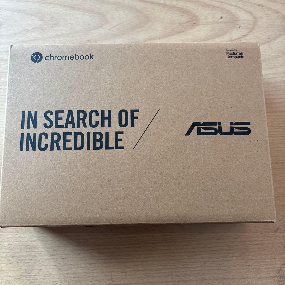 や　 ASUS Chromebook CM3001DM2 10.5インチ