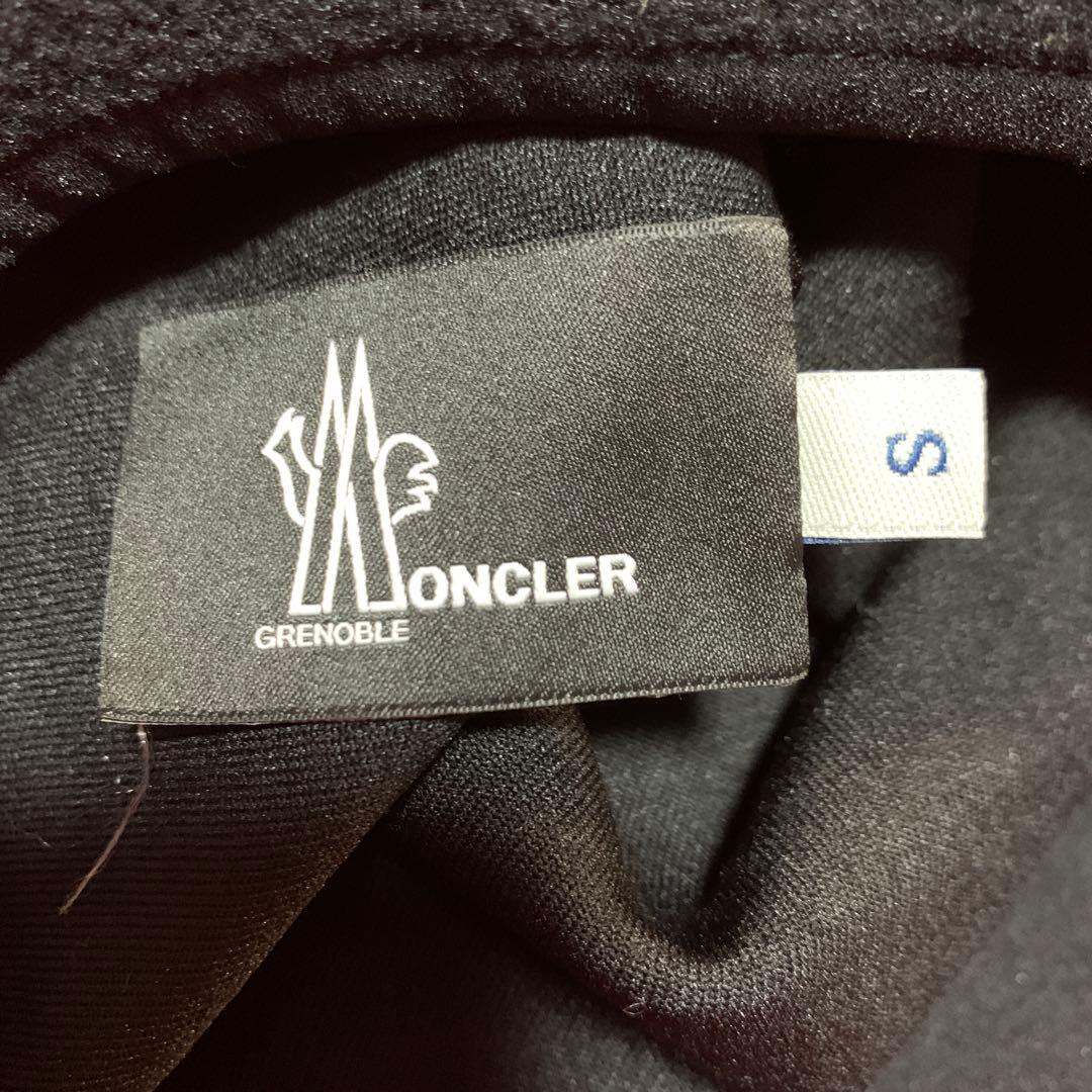 MONCLER ネックウォーマー S