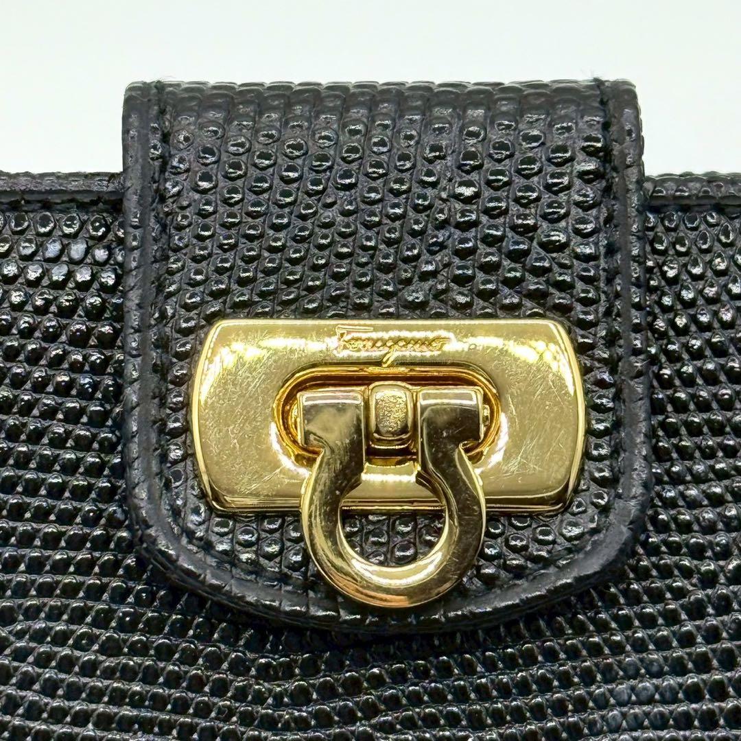 【未使用品】フェラガモ 折り財布 ガンチーニ リザード型押し ゴールド金具 黒