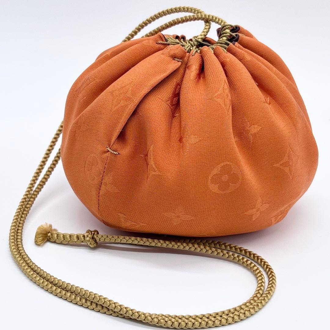 ルイヴィトン　巾着　モノグラム　ハンドバッグ　ポーチ　ポシェット25121919