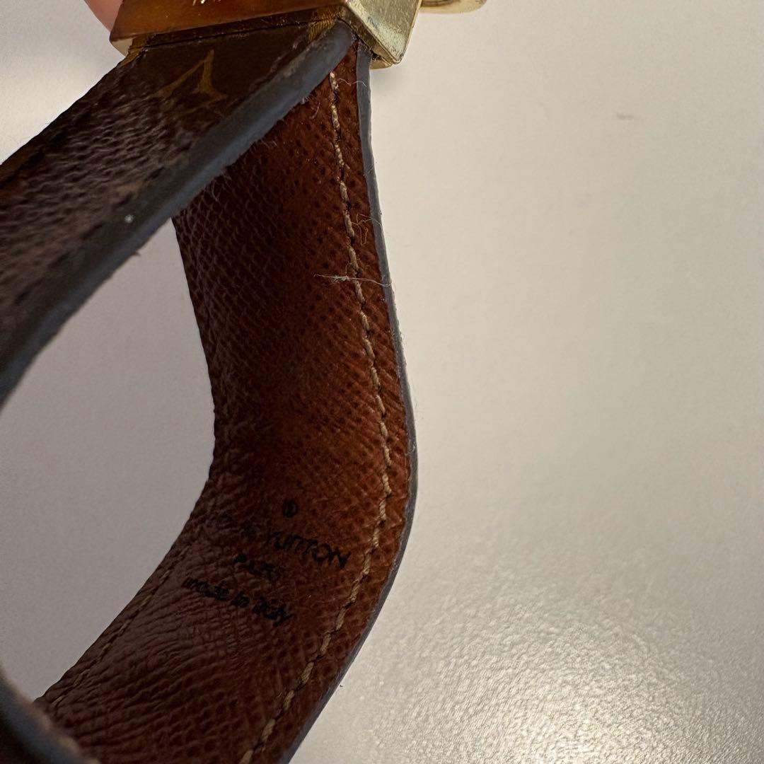 Louis Vuitton ルイヴィトン　キーホルダードラゴンヌ
