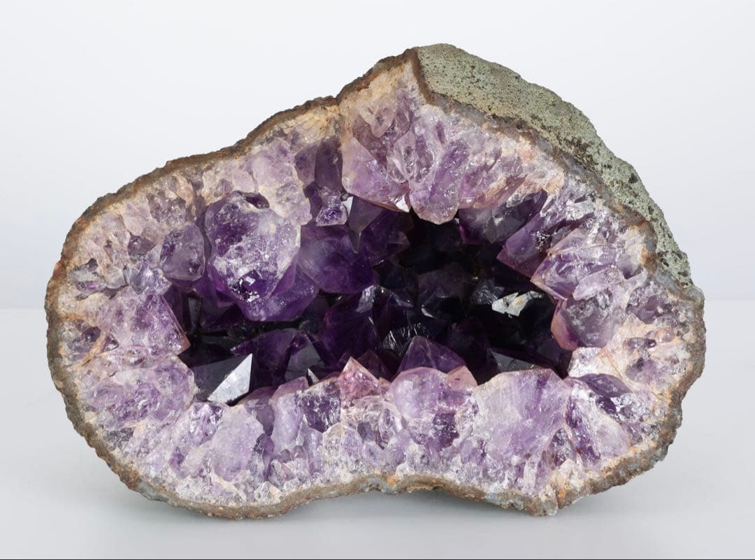 天然アメジスト 原石 クラスター 2.5kg 紫水晶 鉱物標本 鉱石 アメシスト