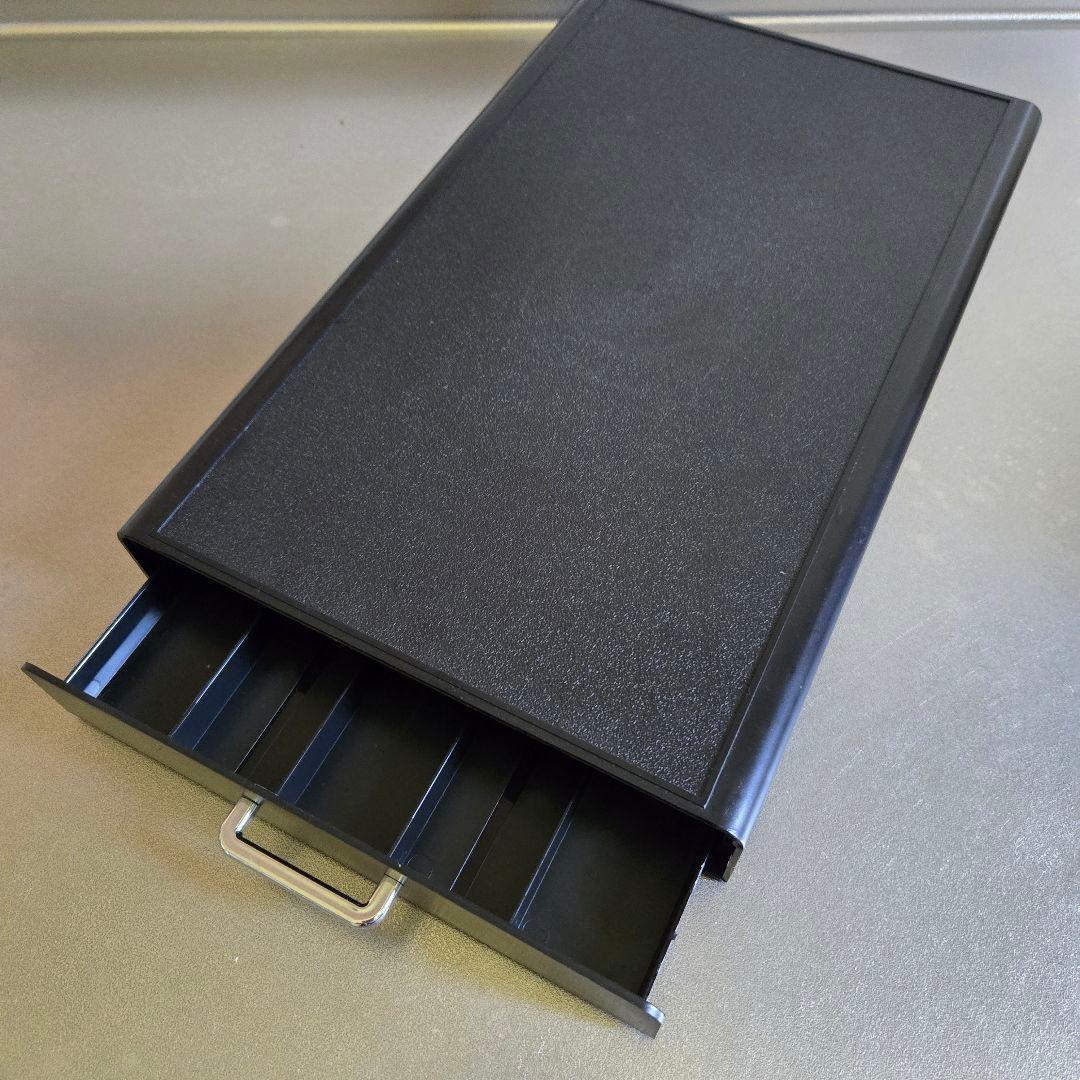 赤色 カプセルBOX付きコーヒーメーカー