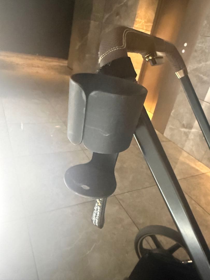 総額35万円　Cybex 最上級モデル　電動e-priam