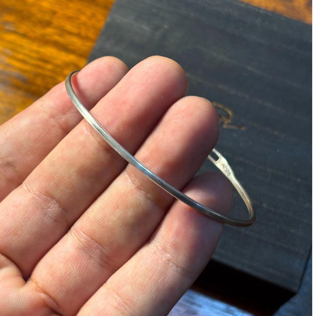Silver Hook Bangle narrow バングル　PRY シュウト