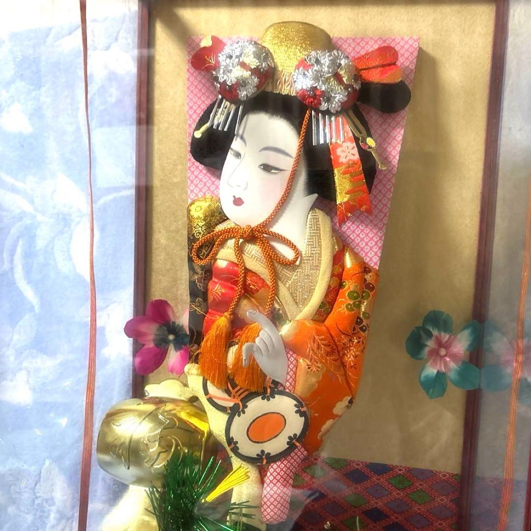 松竹梅 『福寿』 小鼓 伝統的な日本の羽子板 ガラスケース入り オルゴール付き