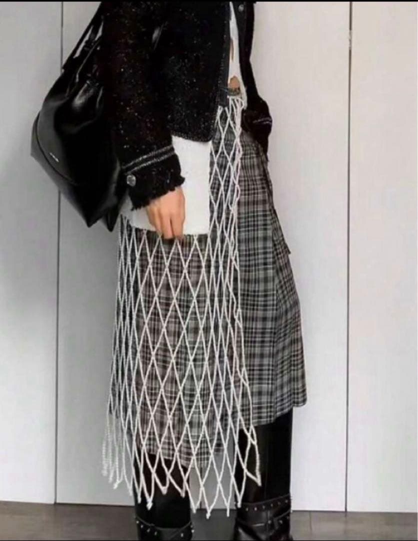 パールビーズ　ロングスカート　ホワイトパール