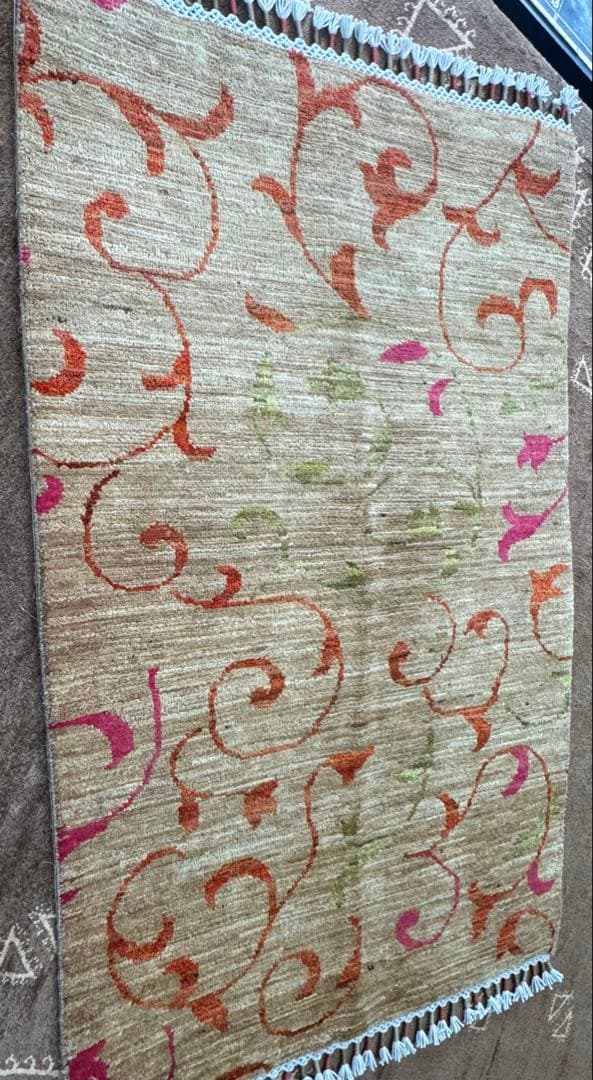 ペルシャ ギャッベ 絨毯