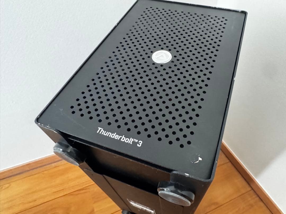 その他 AkiTiO Node Thunderbolt3 eGPUBOX