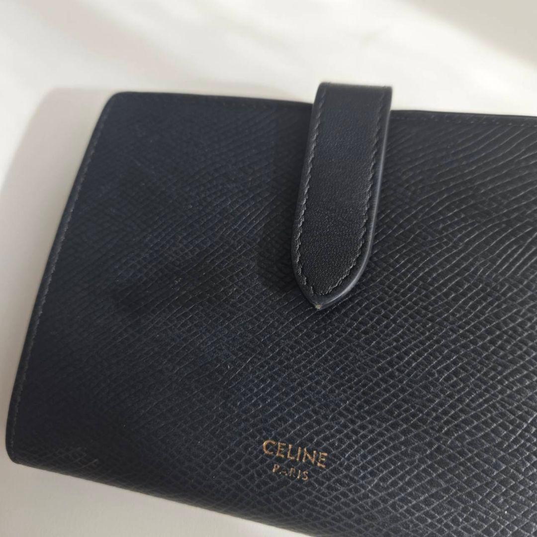 CELINE二つ折り財布