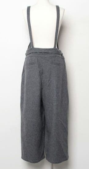 美品　かぐれ ＊ ウールサロペット パンツ グレー　フリーサイズ