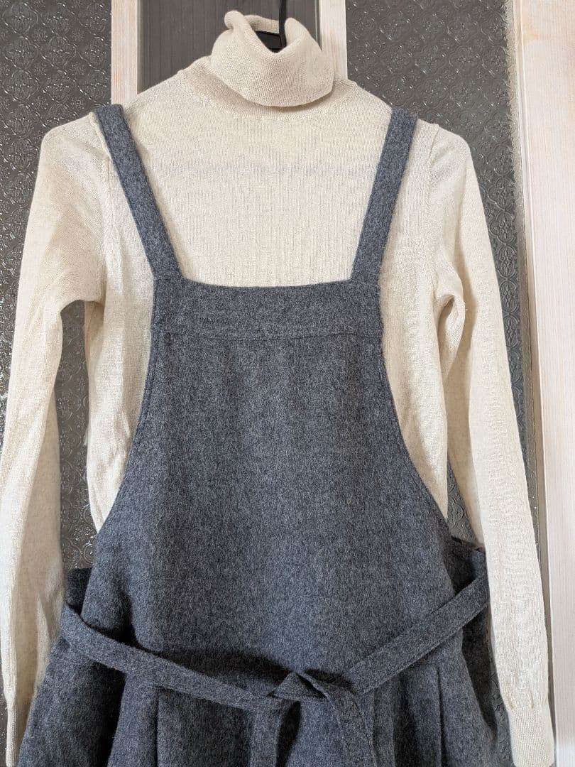 美品　かぐれ ＊ ウールサロペット パンツ グレー　フリーサイズ