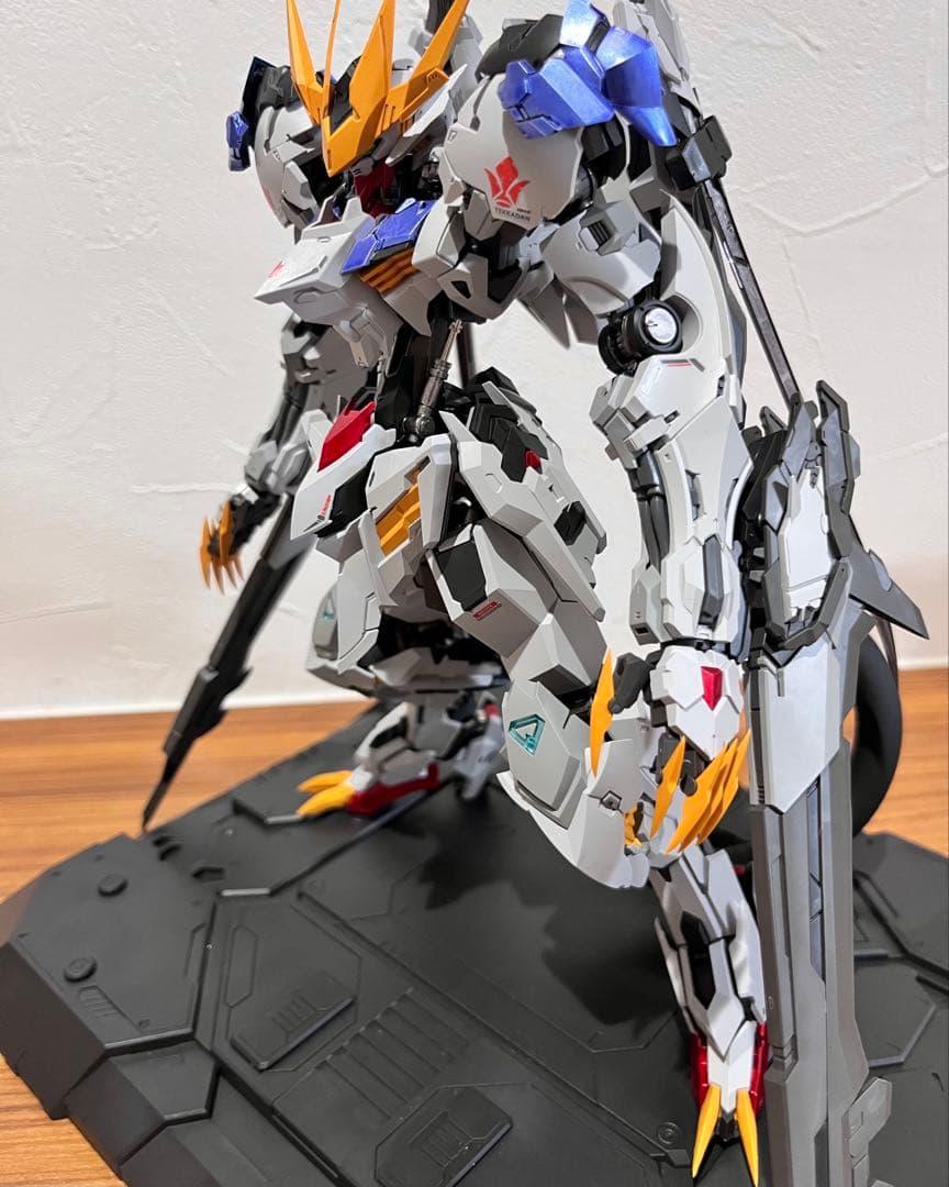 WOLF MODEL 1/100 「狼王」バルバトスルプスレクス 完成品