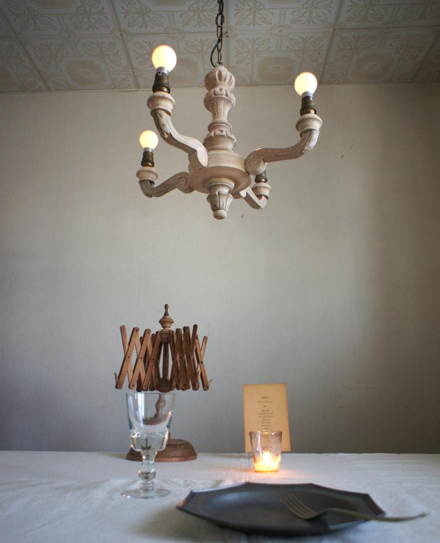 フランスアンティーク　木製シャンデリア　４灯　シャビー　店舗什器